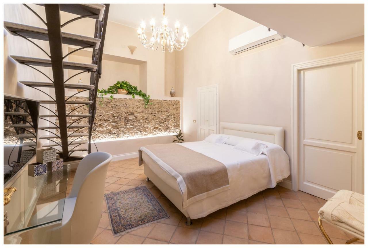 Boutique - Lodge & Suites Crotone Exterior foto